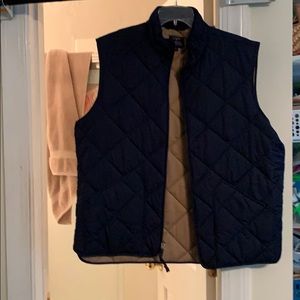 Men’s J Crew Navy Quilted Vest Size Large